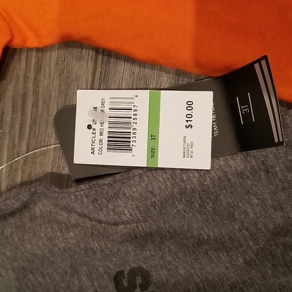 (2) 3T boys Halloween tshirts NWT - Picture 3 of 7